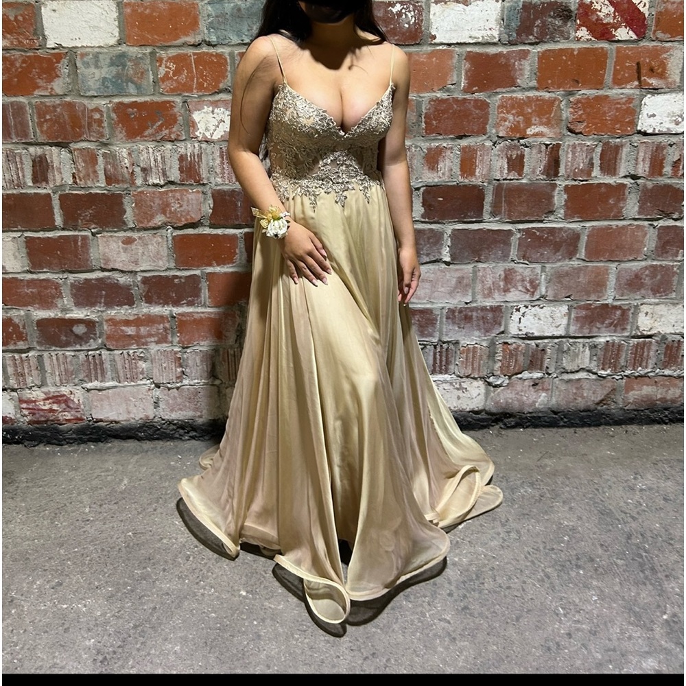 Beautiful LaFemme prom dress